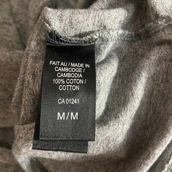 Cable Knit Sweater Grey and Red sz Medium - Picture 4 of 4